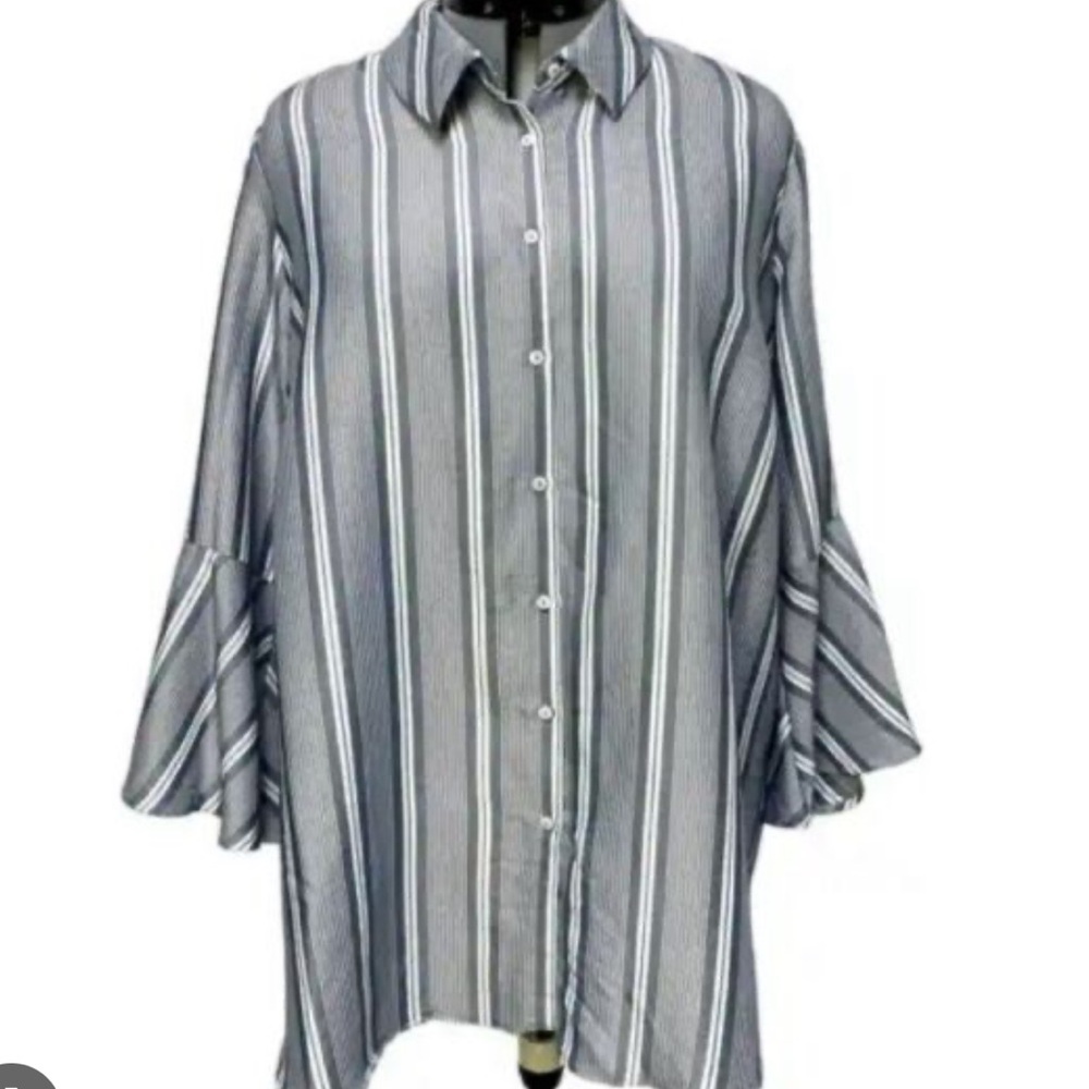 Button up bell sleeve top